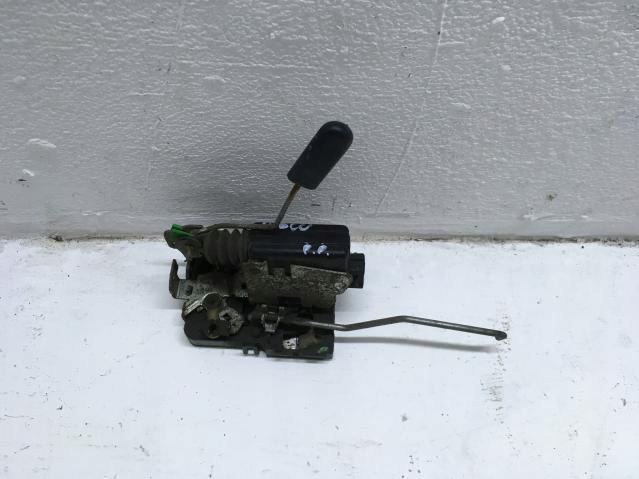 фото №2, Замок двері праві перед iveco daily 06-12