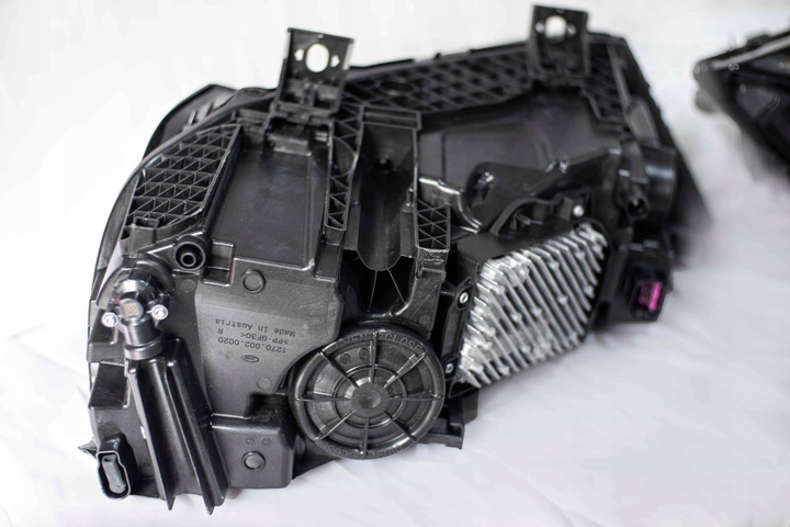 фото №7, Фары audi q7 рестайлинг laser новый модель комплект, з akcesoriami