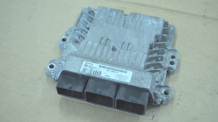 фото №1, Компьютер c-max focus s180133022a av61-12a650-yg