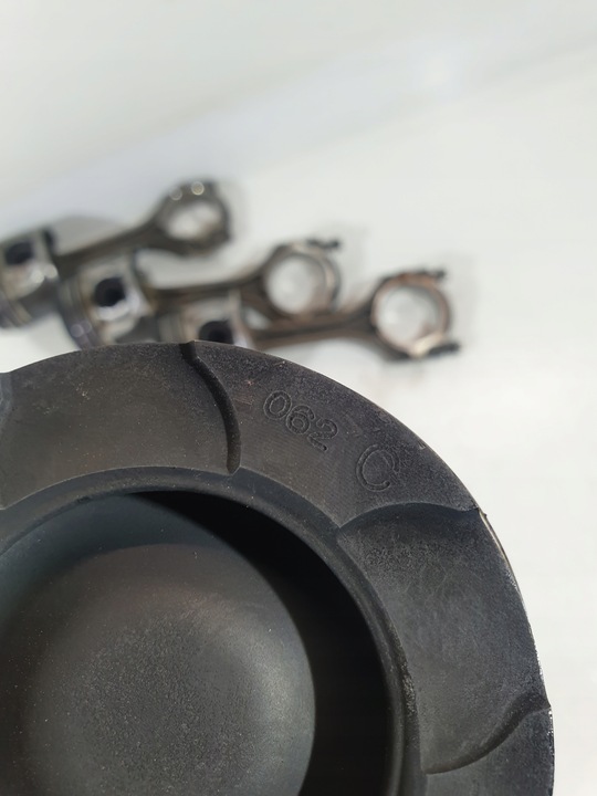 фото №13, Поршень + шатун mitsubishi asx outlander lancer 1.8 d 4n13