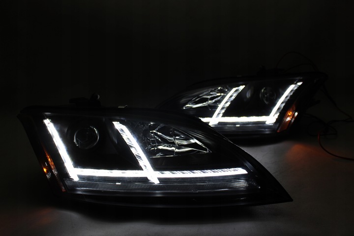 фото №1, Лампы передние перед audi tt 8j 06-10 ксенон крутильные динамический led бар
