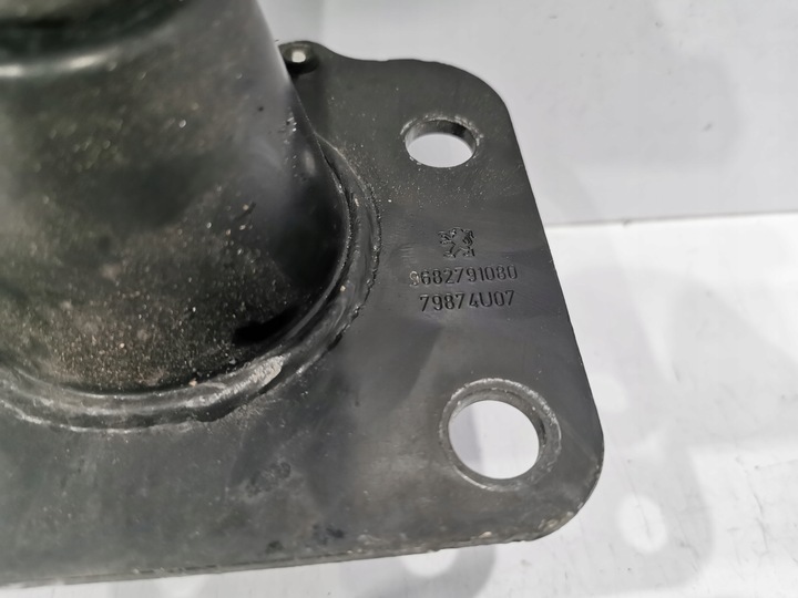 фото №7, Балка кронштейн pod переднее бампер peugeot 3008 5008 i 2009-2016 9682791080