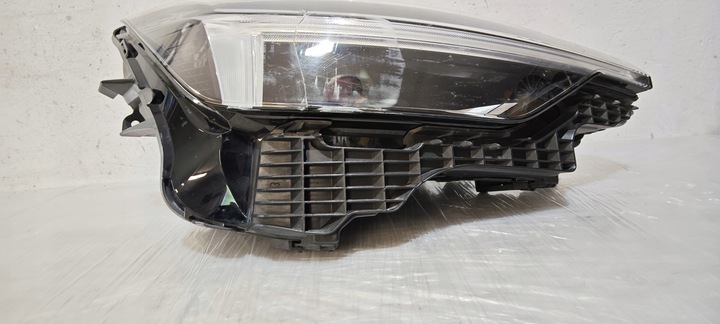 фото №7, Лампа правий перед volvo polestar ii 2