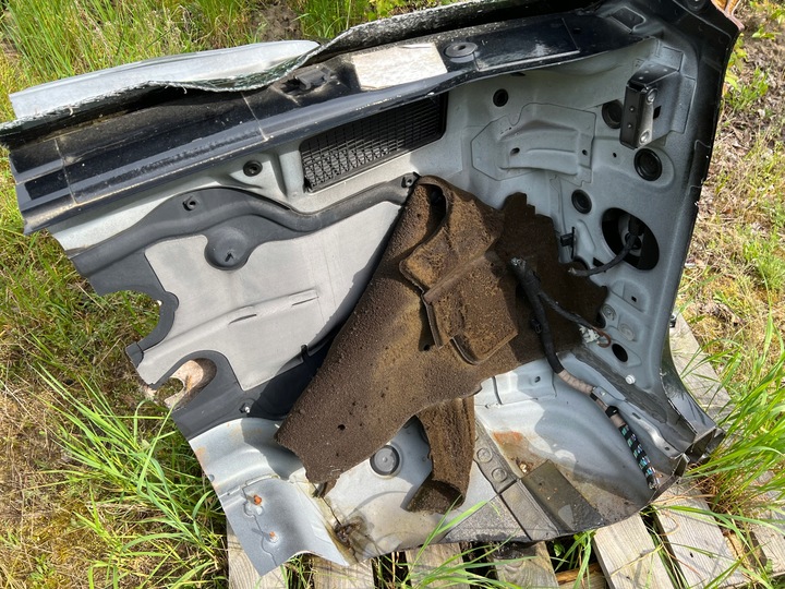 фото №6, Четверть лонжерон правая передняя правые перед audi a1 8x