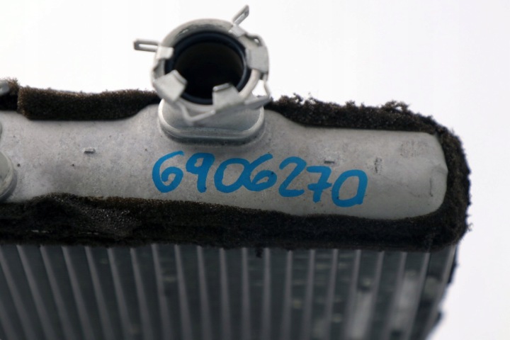 фото №9, Bmw e65 e66 e67 радиатор нагревателя 6906270