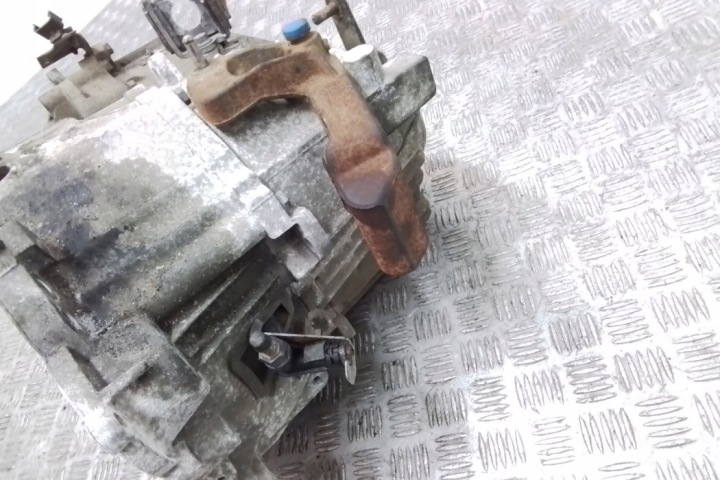 фото №7, Кпп кпп / коробка передач volvo s60 i 9482157 2.4l бензин 147kw 2004