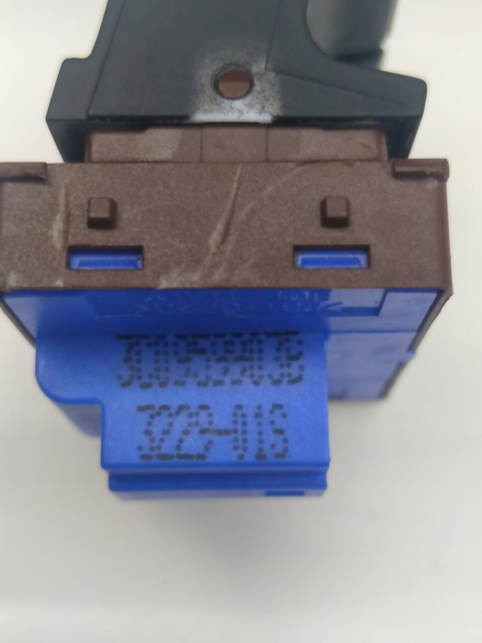 фото №6, Перемикач кришки пального багажника - vw passat b6