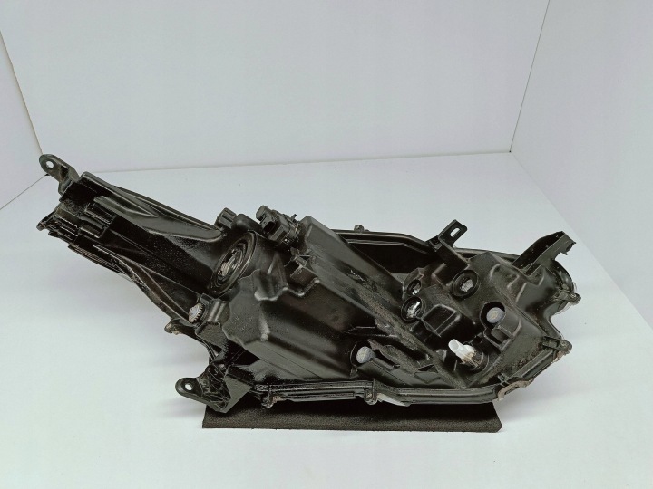 фото №10, Toyota yaris iv 4 19- фара передняя левые перед линза koito k0-6 eu