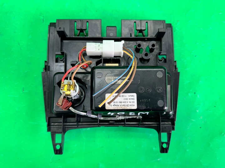 фото №7, Бардачок попільничка прикурювач a2046801350 mercedes c клас w204 s204 07-