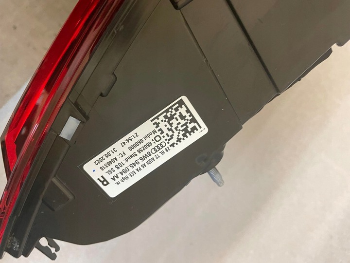 фото №9, Audi a5 s5 8w лампа зад 8w6945093aa