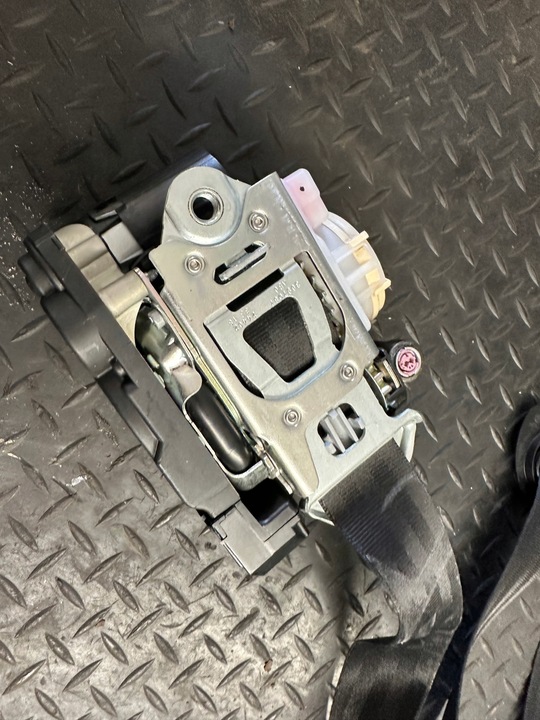 фото №7, Pas безопасности правый перед audi q8 4m8857706a