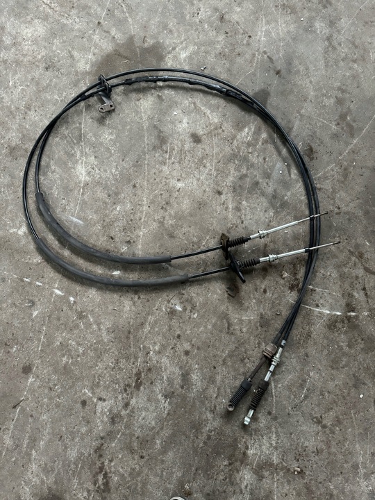 фото №1, Тросы изменения коробки передач 8 коробки передач iveco eurocargo