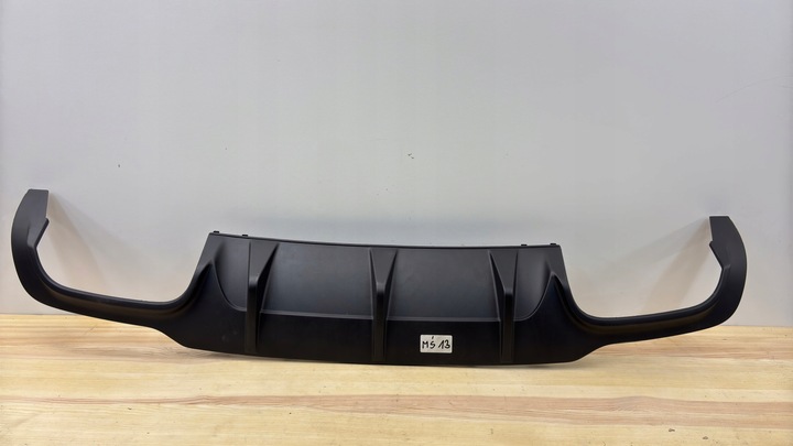 фото №1, Mercedes c-klasa w204 amg 6.3 спойлер накладка бампера зад mś13