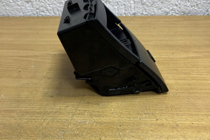 фото №8, Попільничка mercedes-benz m w164 a1646800010 3.0l дизель 140kw 2007