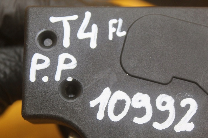 фото №6, Pas безопасности правые перед vw transporter t4 caravella multivan