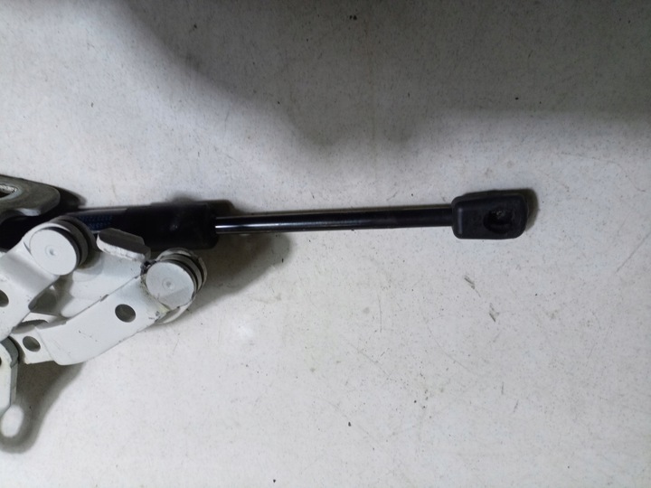 фото №16, Петля капота правий переднє bmw f20 7336700