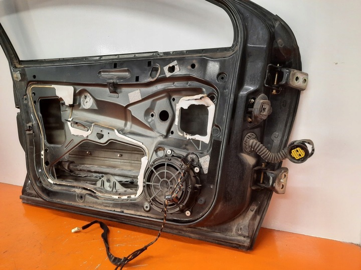 фото №7, Peugeot 407 1.6 hdif 04-10 16v двері перед ліві exld