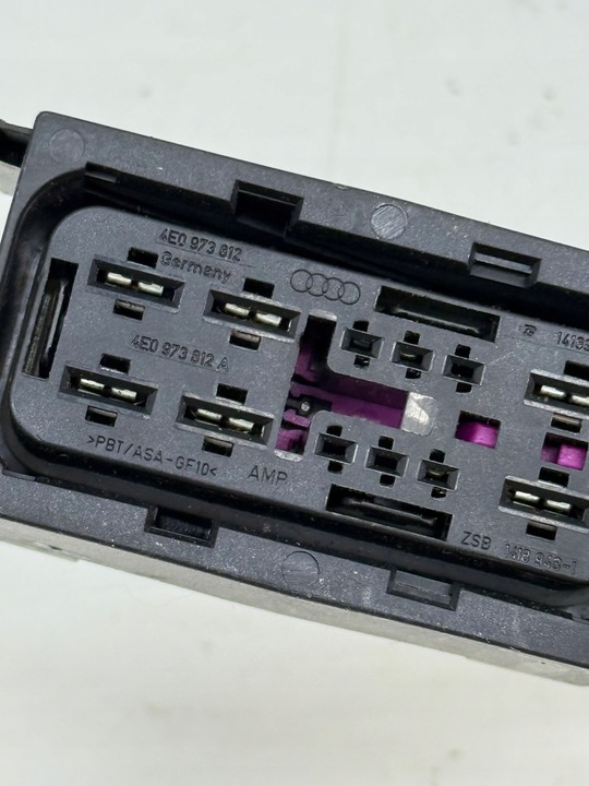 фото №9, Audi volkswagen skoda штекер разъём соединитель + шланг 4e0973812 4e0973812a