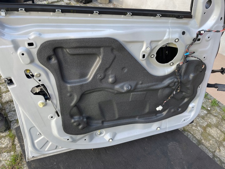 фото №5, Bmw x6 f16 дверь левая передние левый перед a83