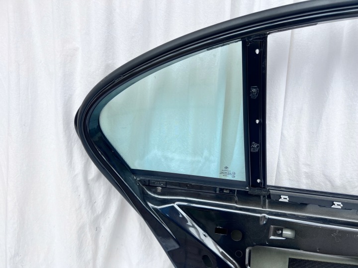 фото №6, Bmw e65 двері ліві зад чорний sapphire металік 475 w колір