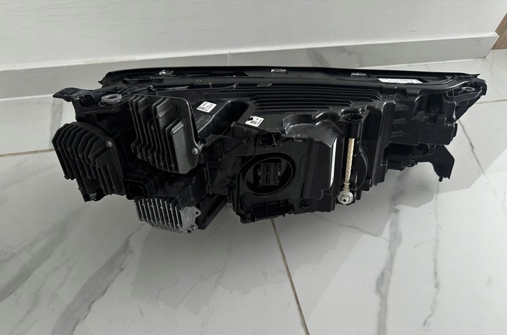 фото №5, Bmw ix m60 ix20 лампа левая leser перед 5a3cea1-03 jak новая