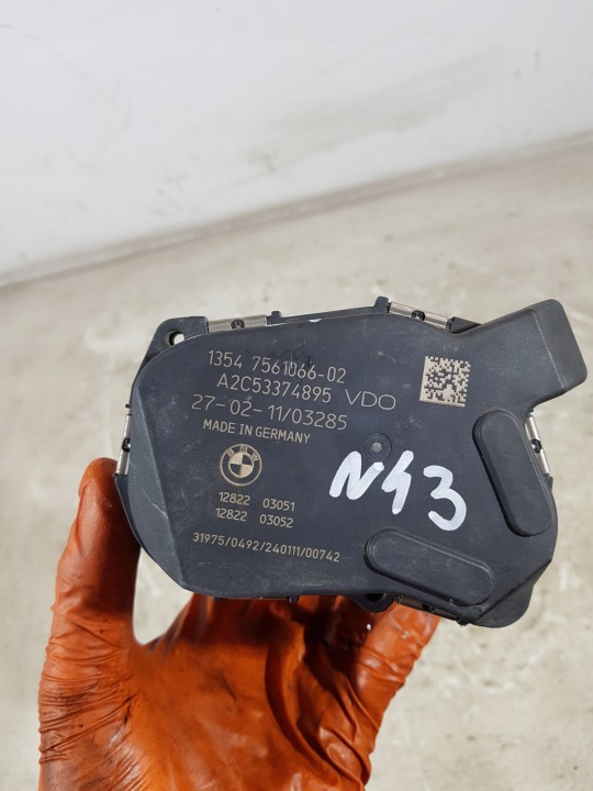 фото №8, Дроссельная заслонка 7561066 bmw e90 e91 lci eur 2.0b n43b20ay