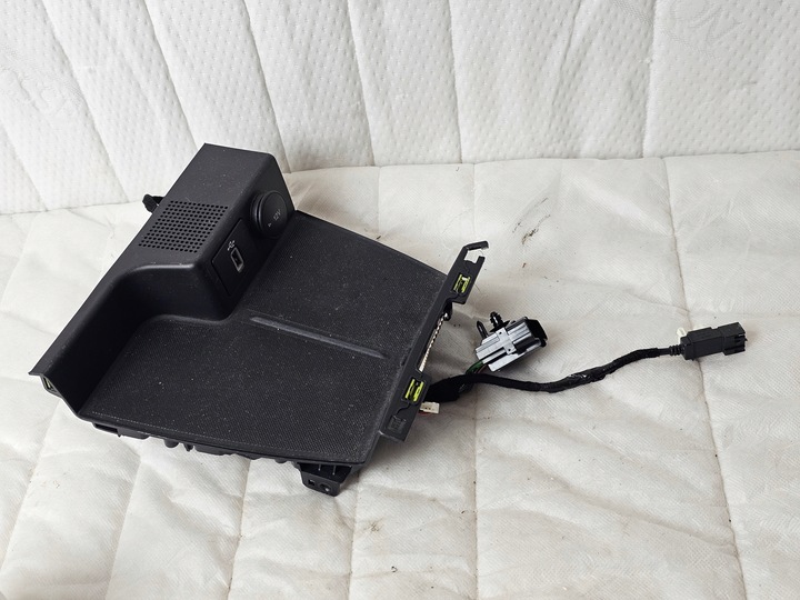 фото №1, Защита туннеля port гнездо вход usb ford kuga mk3 bronco focus mk4