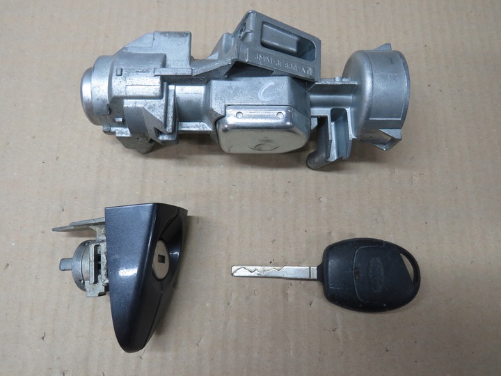 фото №1, Ford mondeo mk4 s-max замок запалювання ключ вставка 3m51-3f880-ac
