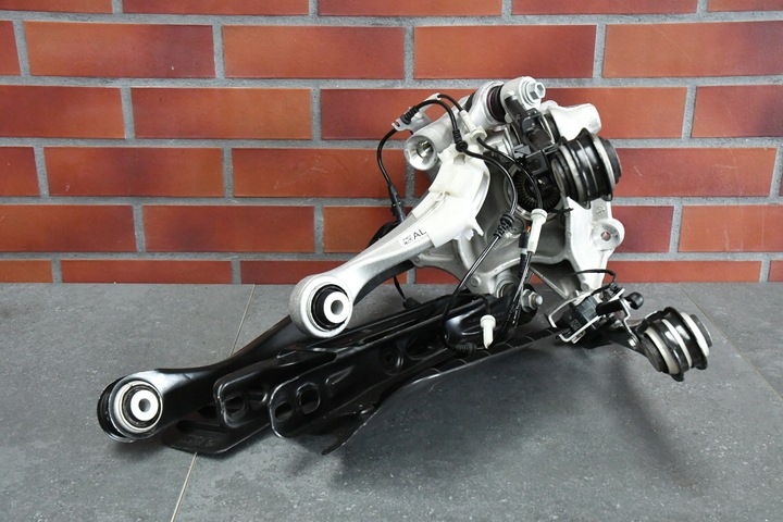 фото №5, Поворотна опора ліва зад задня ступиця важіль bmw 8 g16 gran купе 49km гарна