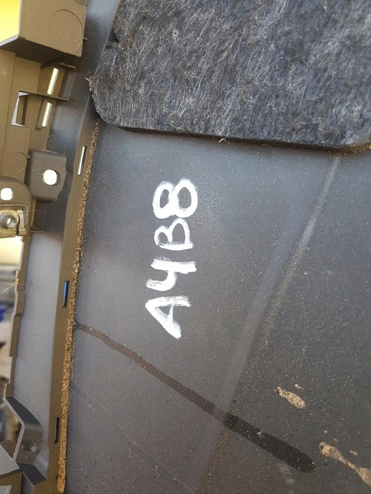 фото №10, Туннель средний кожа европа audi a4 b8