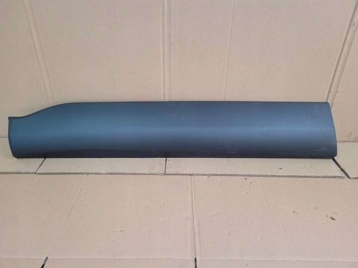 фото №1, Toyota corolla cross планка дверь левый перед 75732-16730