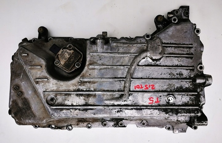 фото №1, Transporter t5 поддон масла 2,5 tdi 070103603l