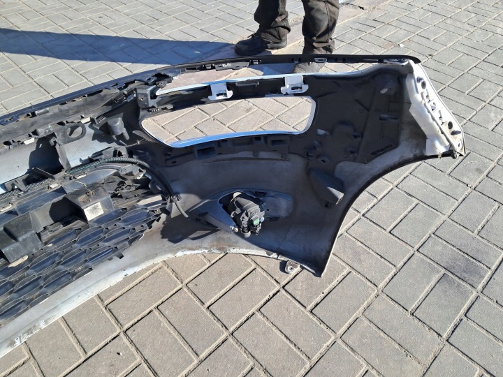фото №10, Citroen c4 picasso ii бампер передний комплектный запчасть белый