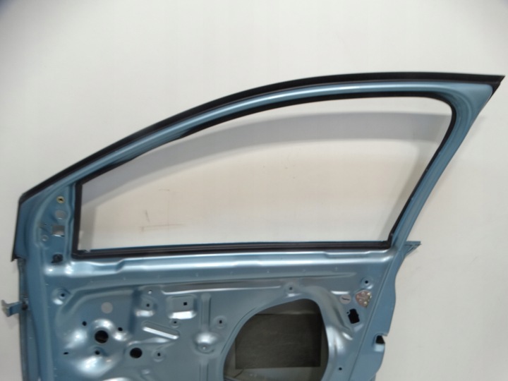 фото №10, Двері праві перед vw polo 6r 6r4831312 код : ld5m