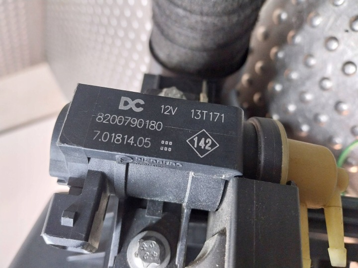фото №8, Корпус фільтра повітря a6070900101 mercedes cla c117 w176 w246 gla x156