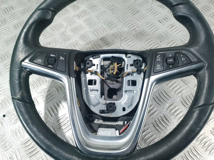 фото №6, Руль многофункциональная opel meriva b 13351025