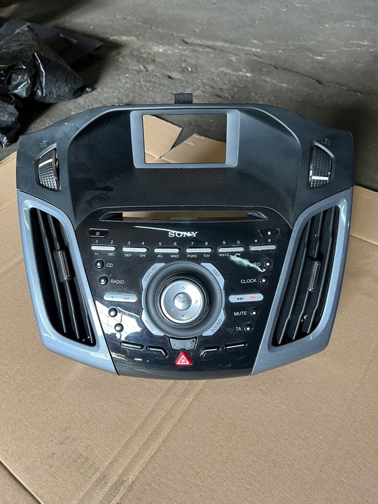 фото №9, 52 ford focus mk3 10-14r радио sony mp3 bm51-18c815xf am5t-18b955ch