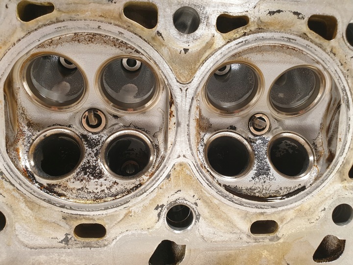 фото №12, Volvo s60 v70 xc70 xc90 головка оригінальний номер 1001837