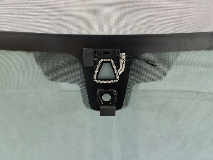 фото №5, Скло передня лобове bmw x1 ii f48 датчик 2015-