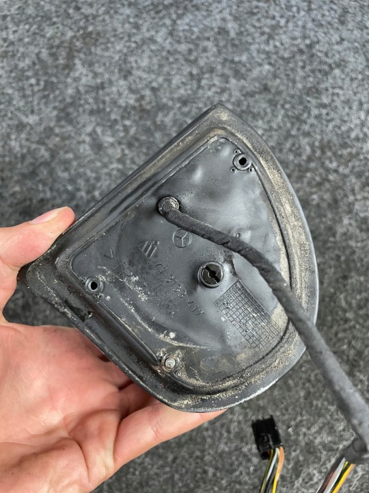фото №10, Mercedes w203 зеркало левое ele. 7pin лак- c744 oem номер европа