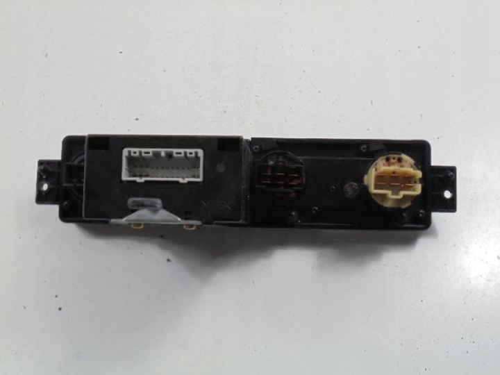 фото №9, Kia carnivale i 99-01 панель воздуховод ok55b61190