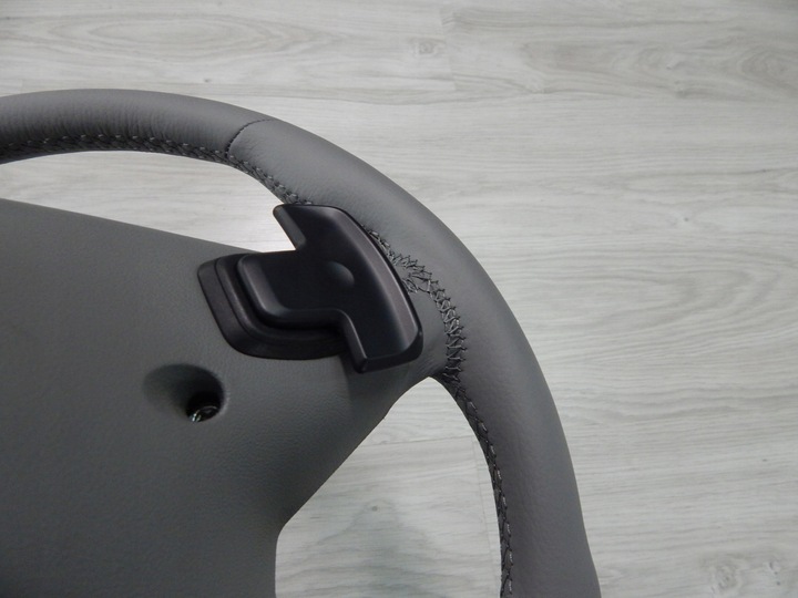 фото №11, Mercedes ml w164 рестайлинг r-klasa w251 рестайлинг руль новая кожа sport лепестки