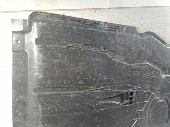 фото №9, Mercedes w247 плита защита двигатель a2475202600