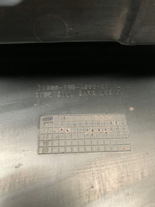 фото №8, Накладка планка пороговая правая honda civic x r-type