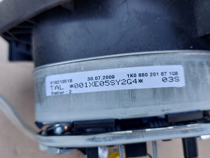 фото №7, Vw touran i рестайлинг подушка безопасности подушка ремни 1k0880201bt 1t0880204e 1t1857705b