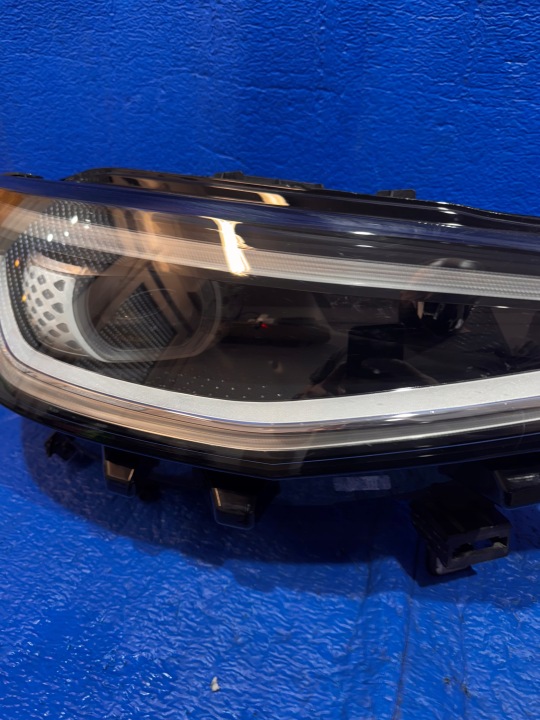 фото №6, Фара передня права vw id4 20r- повний led iq light 11b941036n