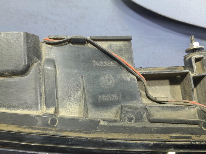 фото №13, Bmw 7 g11 g12 lci накладка крышки зад led камера 7485267