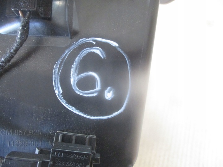 фото №7, Рамка тунелю перемикач 2gm863680c vw t-cross