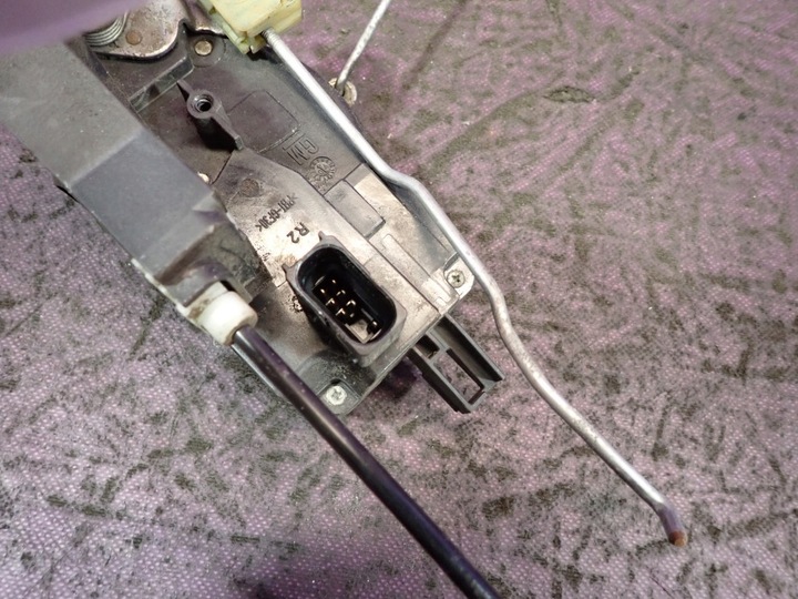 фото №4, Opel vectra c 02-05 замок перед праві 7 pin 24447343fe