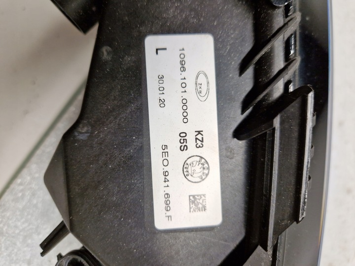 фото №4, Skoda octavia iii рестайлінг 5e галоген лампа протитуманна ліва 5e0941699f